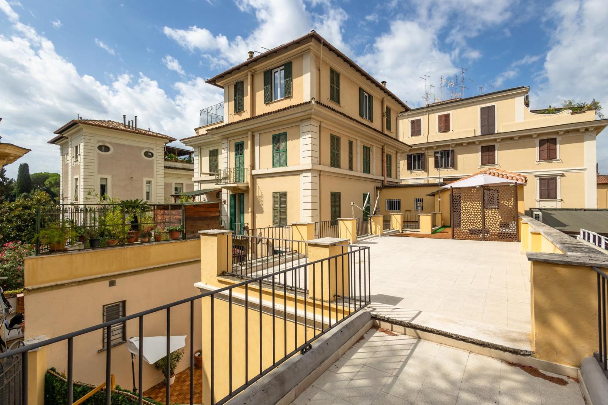 Jmartins Colosseo Suites Roma Exterior foto