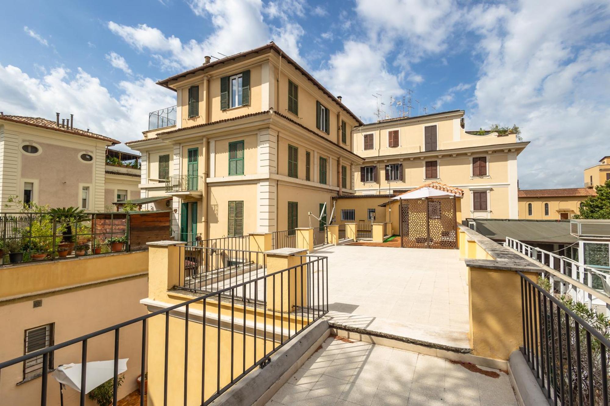 Jmartins Colosseo Suites Roma Exterior foto